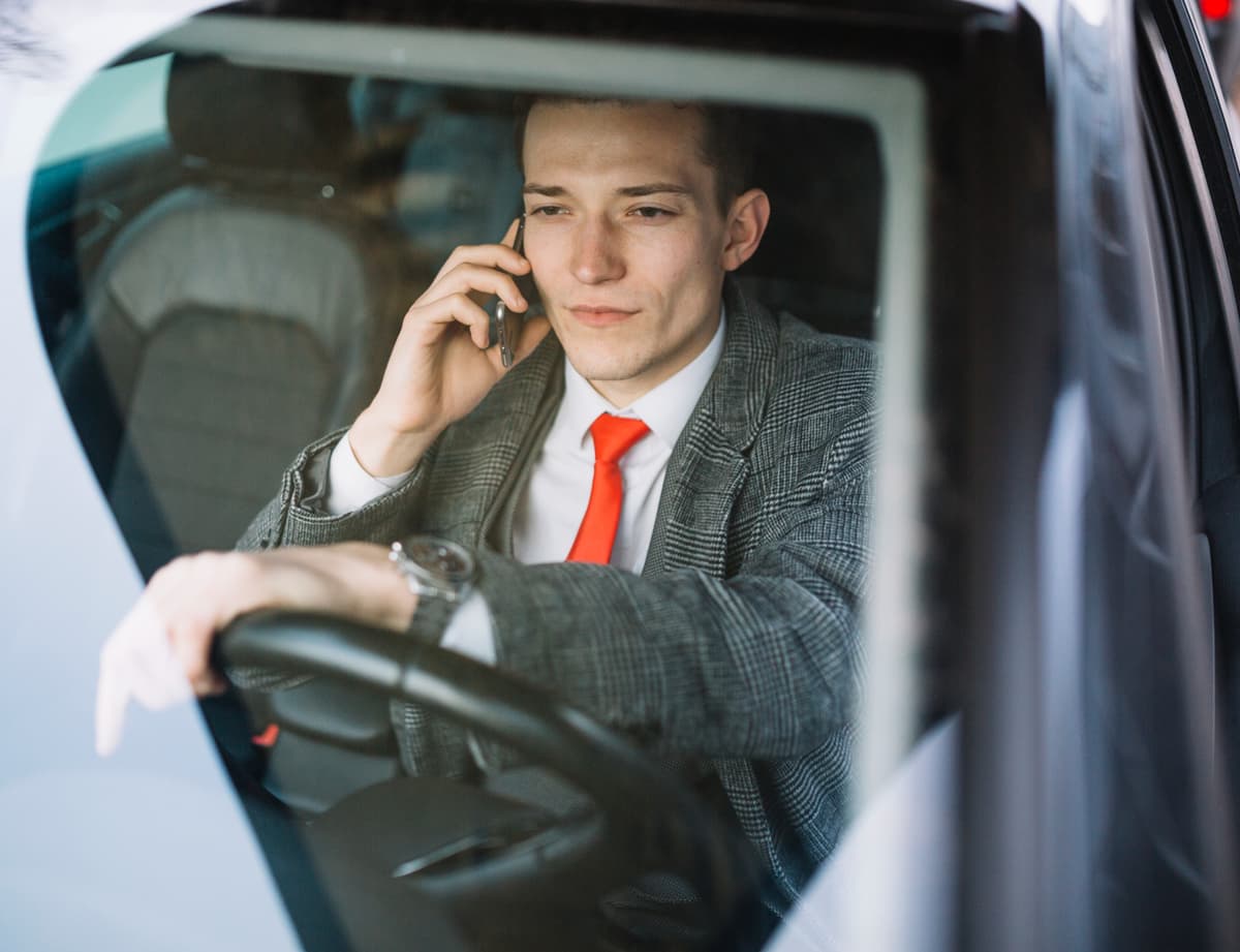 Bella Luxury Limos chauffeur service